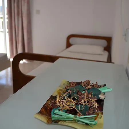 Memories Kremastí