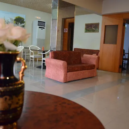 Aparthotel Memories 2*