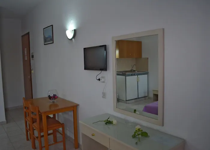 克雷马斯提回忆酒店 2*