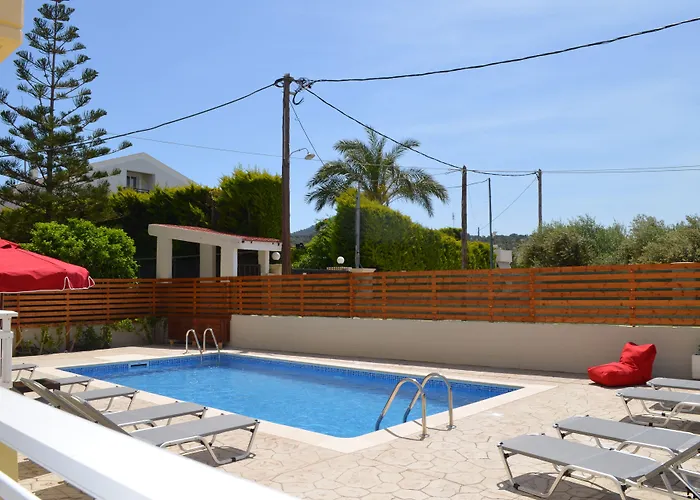 克雷马斯提回忆酒店 公寓式酒店 Kremastí