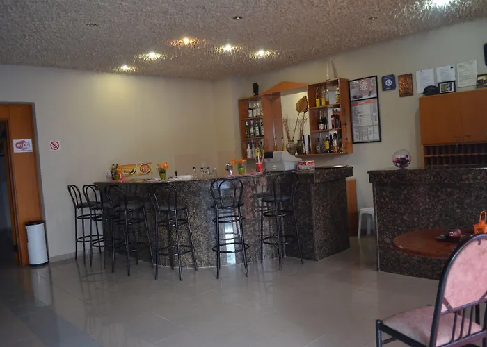 克雷马斯提回忆酒店 公寓式酒店 Kremastí