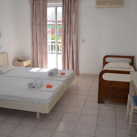 Aparthotel Memories 2*