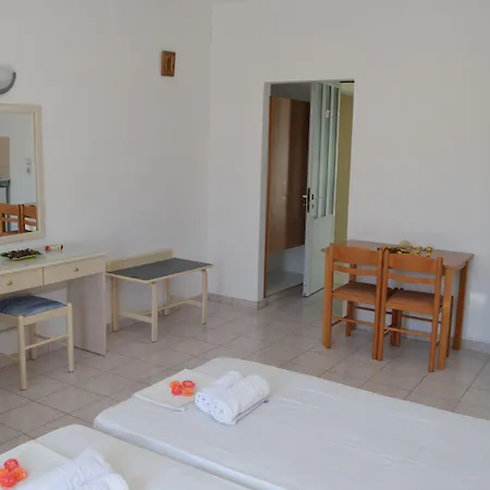 Hotel apartamentowy Memories 2*