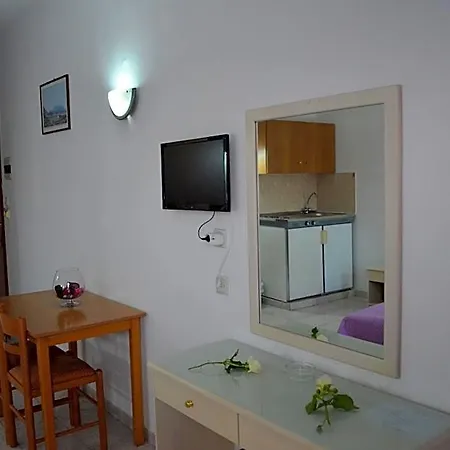 Aparthotel Memories 2*